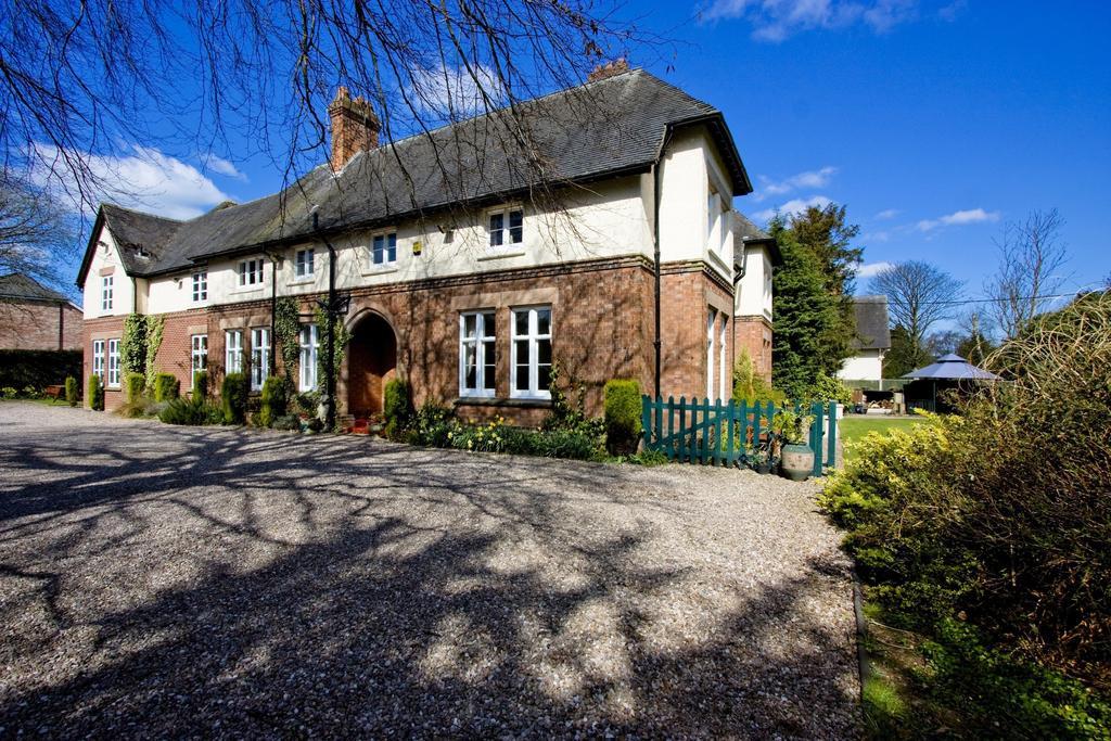 Heywood Hall Denstone Eksteriør bilde